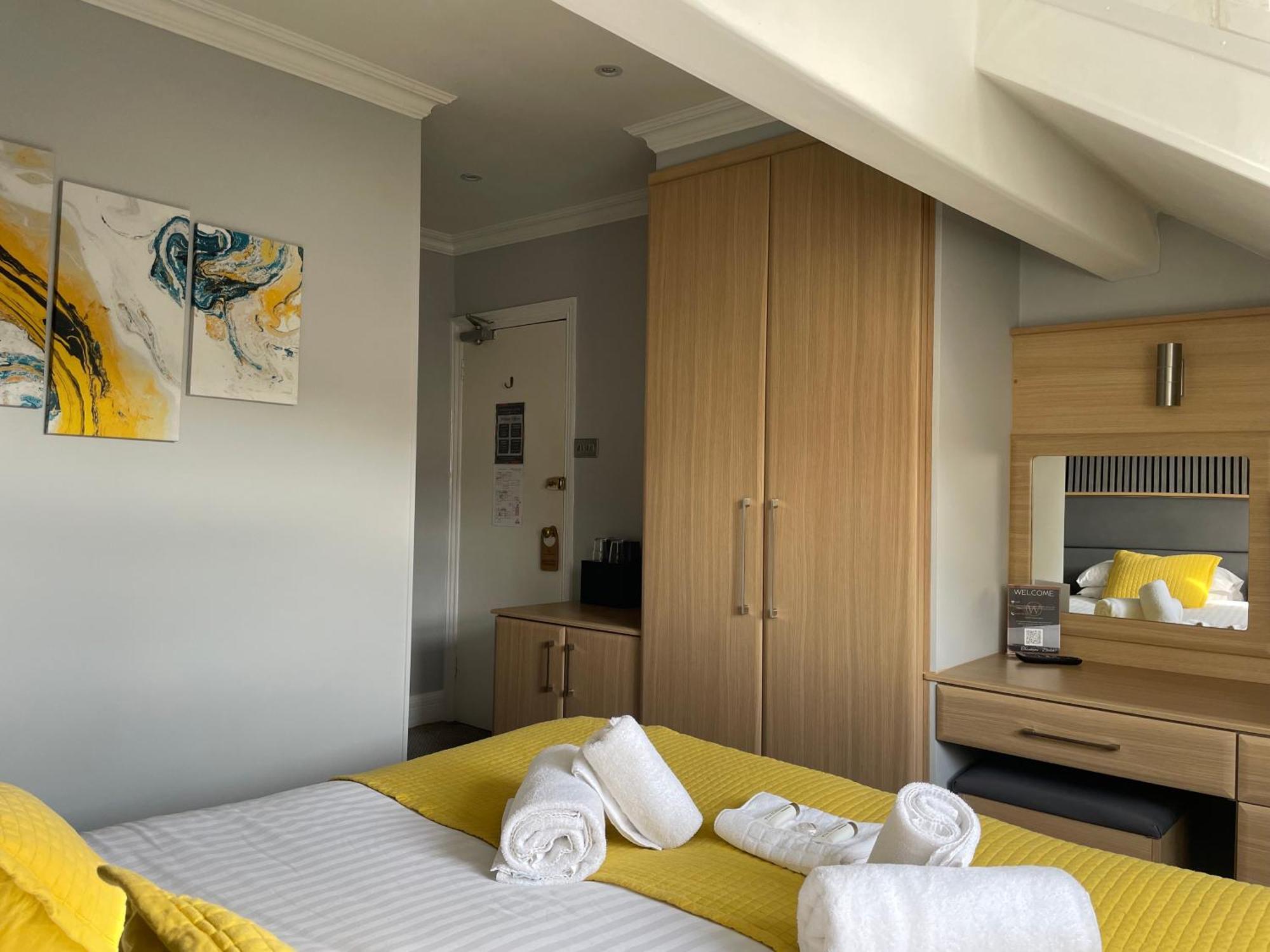 The Wildings Hotel & Tudno'S Restaurant Ландъндо Екстериор снимка