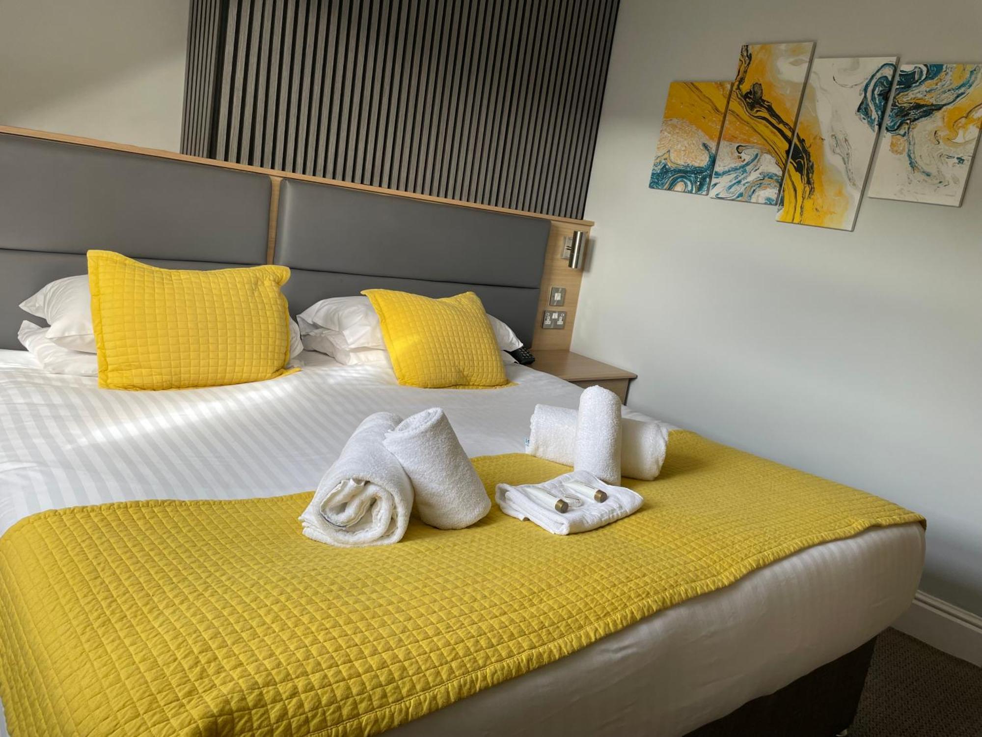 The Wildings Hotel & Tudno'S Restaurant Ландъндо Екстериор снимка