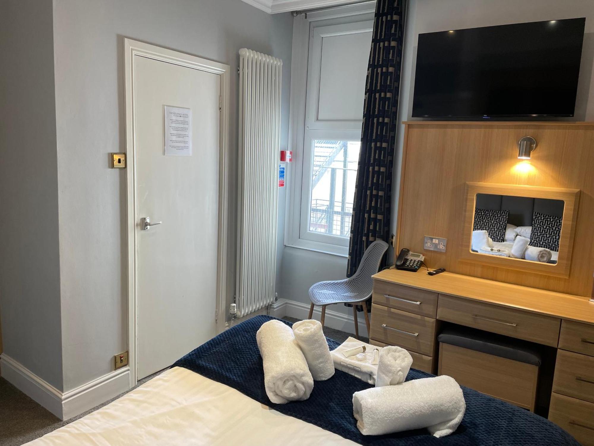 The Wildings Hotel & Tudno'S Restaurant Ландъндо Екстериор снимка
